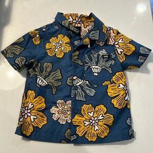 Vans off the wall- short sleeve button down shirt. 2T